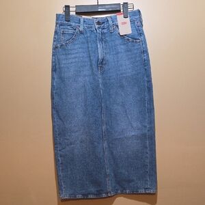 Levi's Blue Denim Jeans Skirt With Back Slit